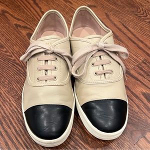 BANDOLINO Women’s Sneakers - Size 9